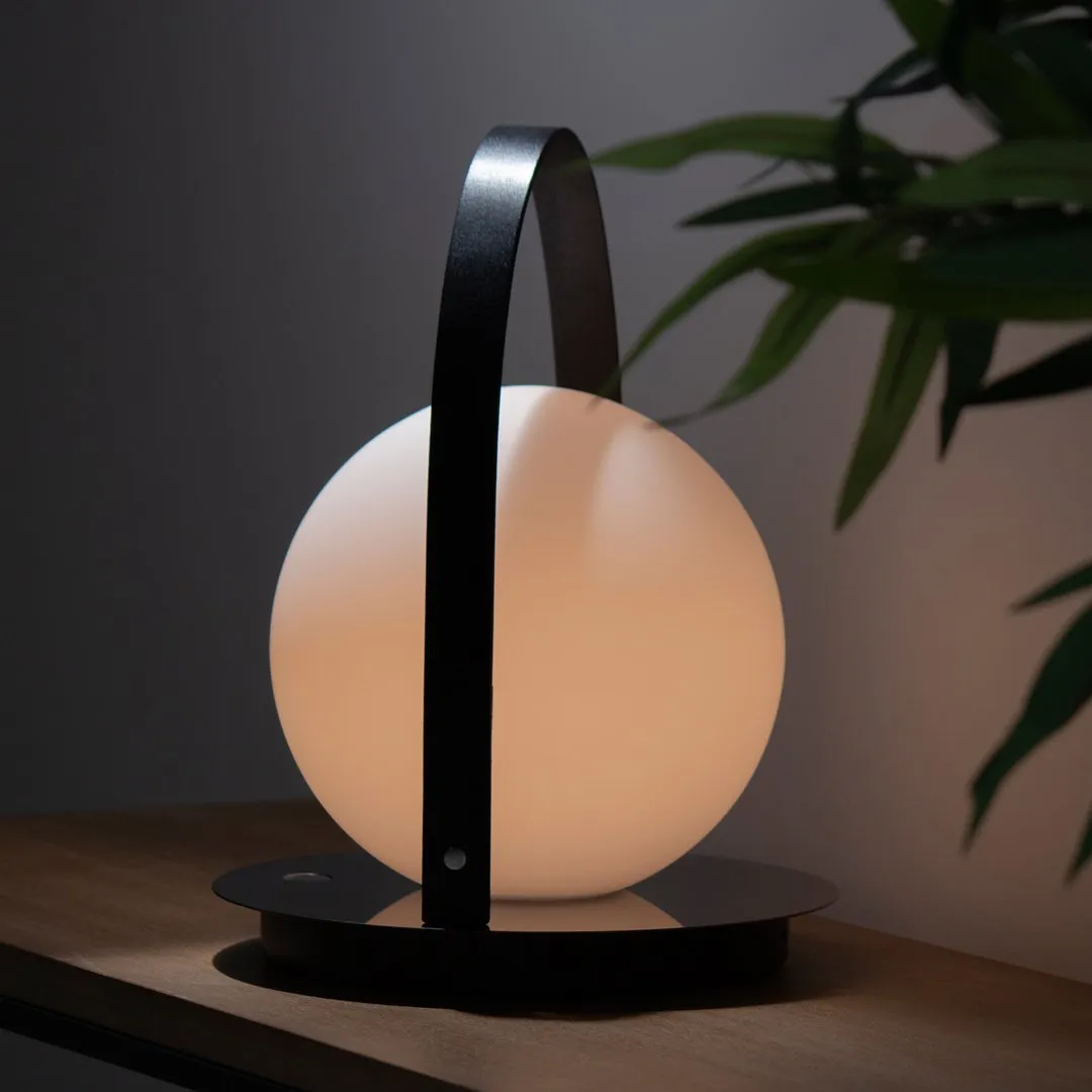 Bola Lantern