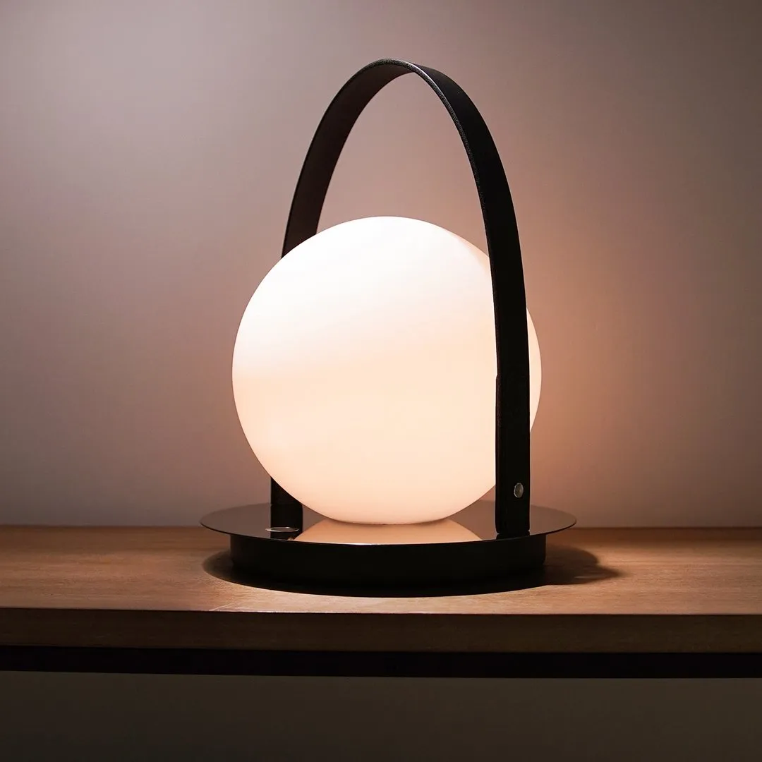 Bola Lantern