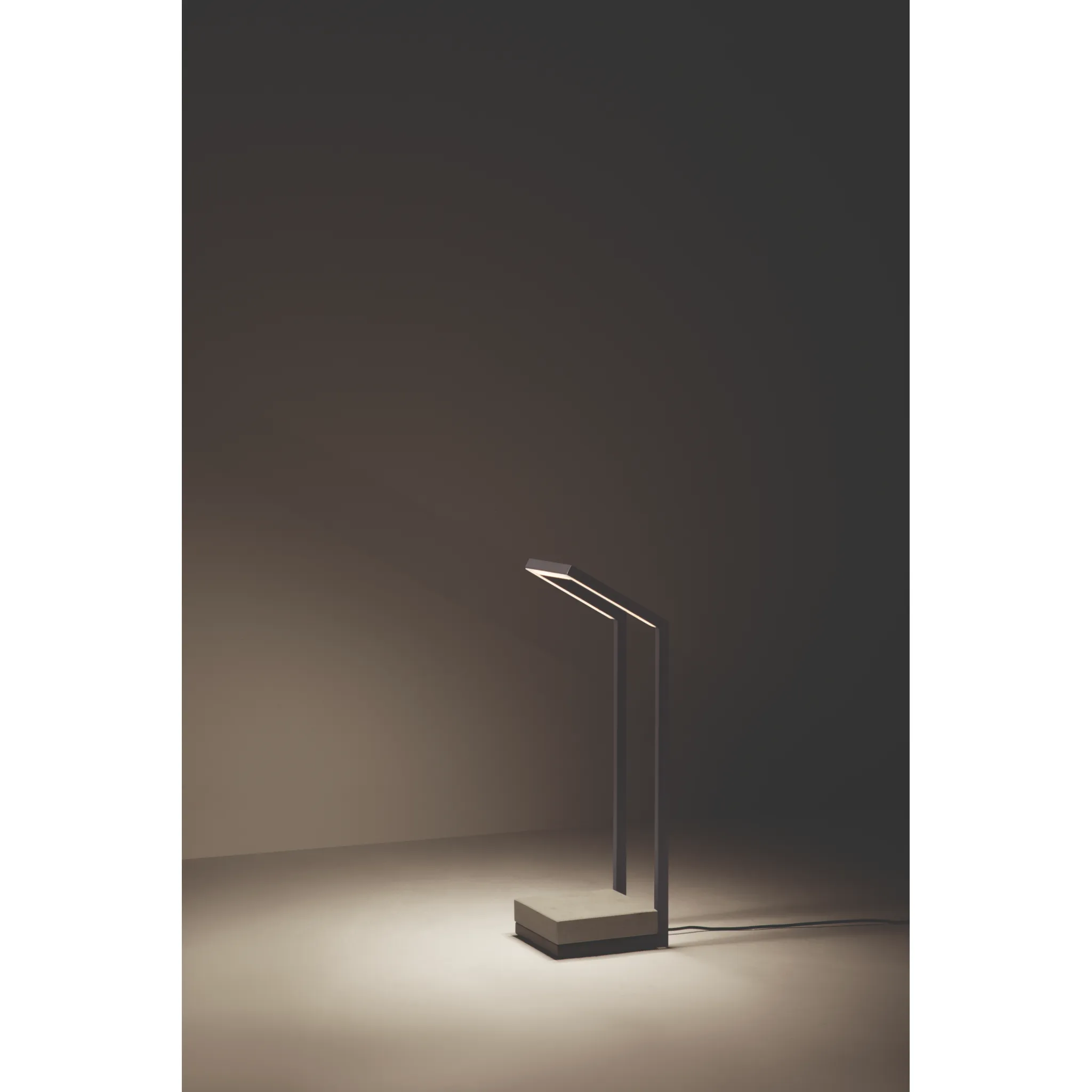 Iron Outdoor Ground Lantern | Unopiu Tratto