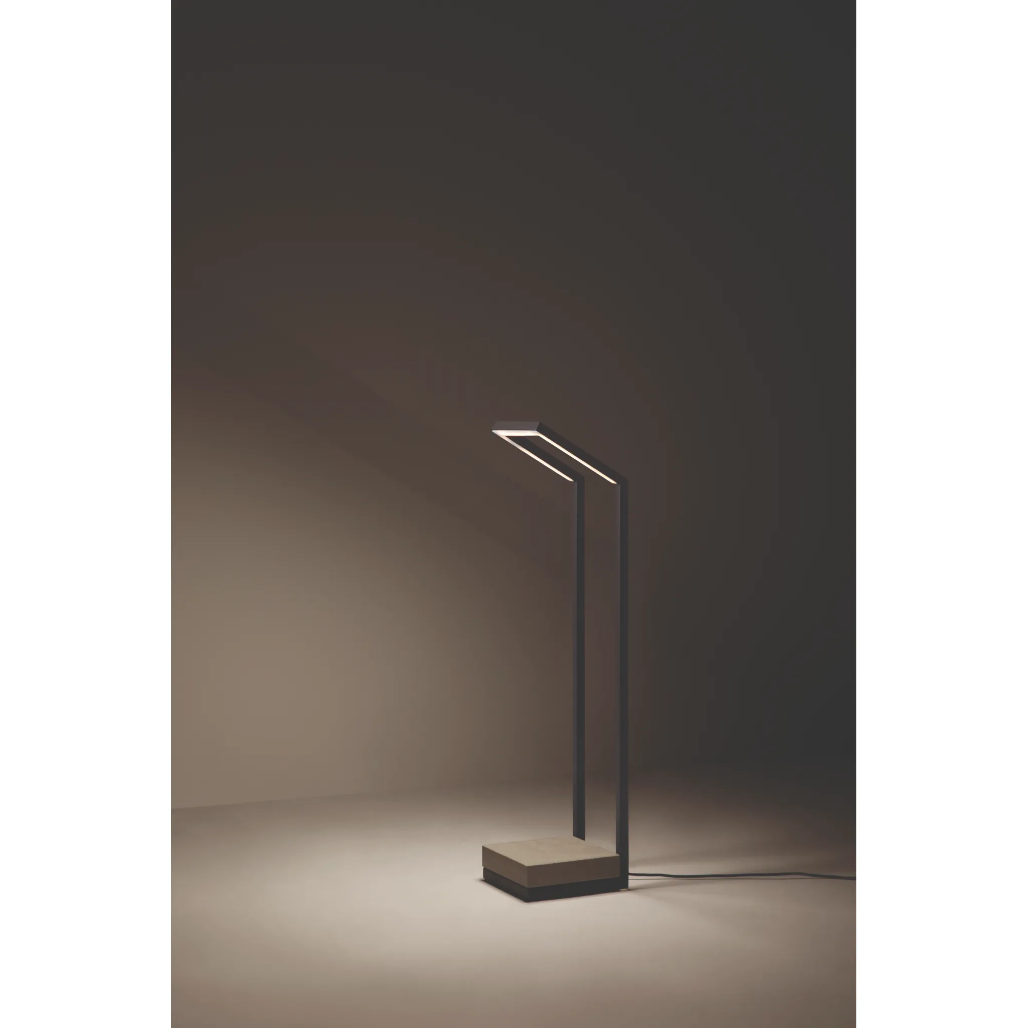 Iron Outdoor Ground Lantern | Unopiu Tratto