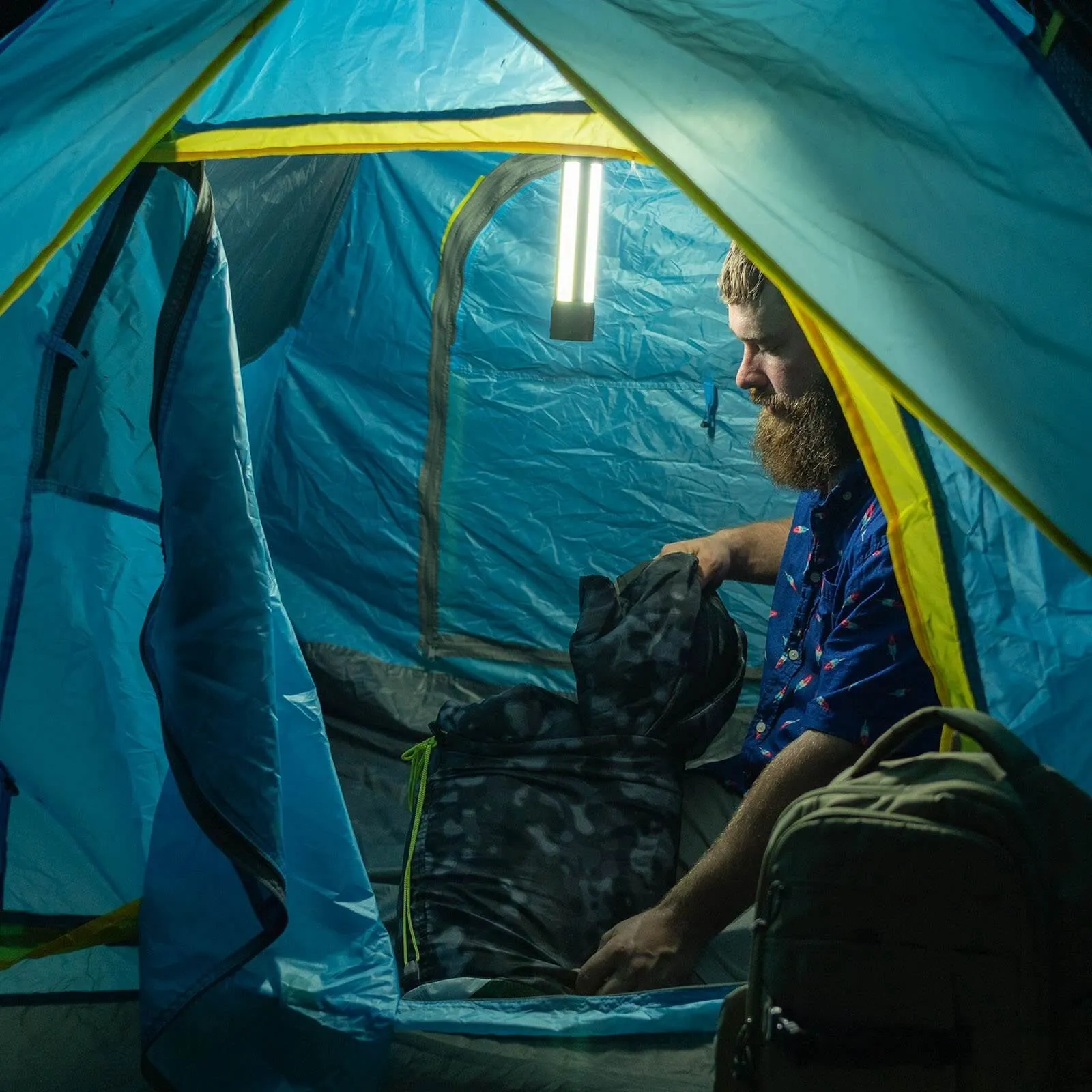 Kodiak® Rechargeable Kuadrant® 2000 Lumen COB LED Lantern
