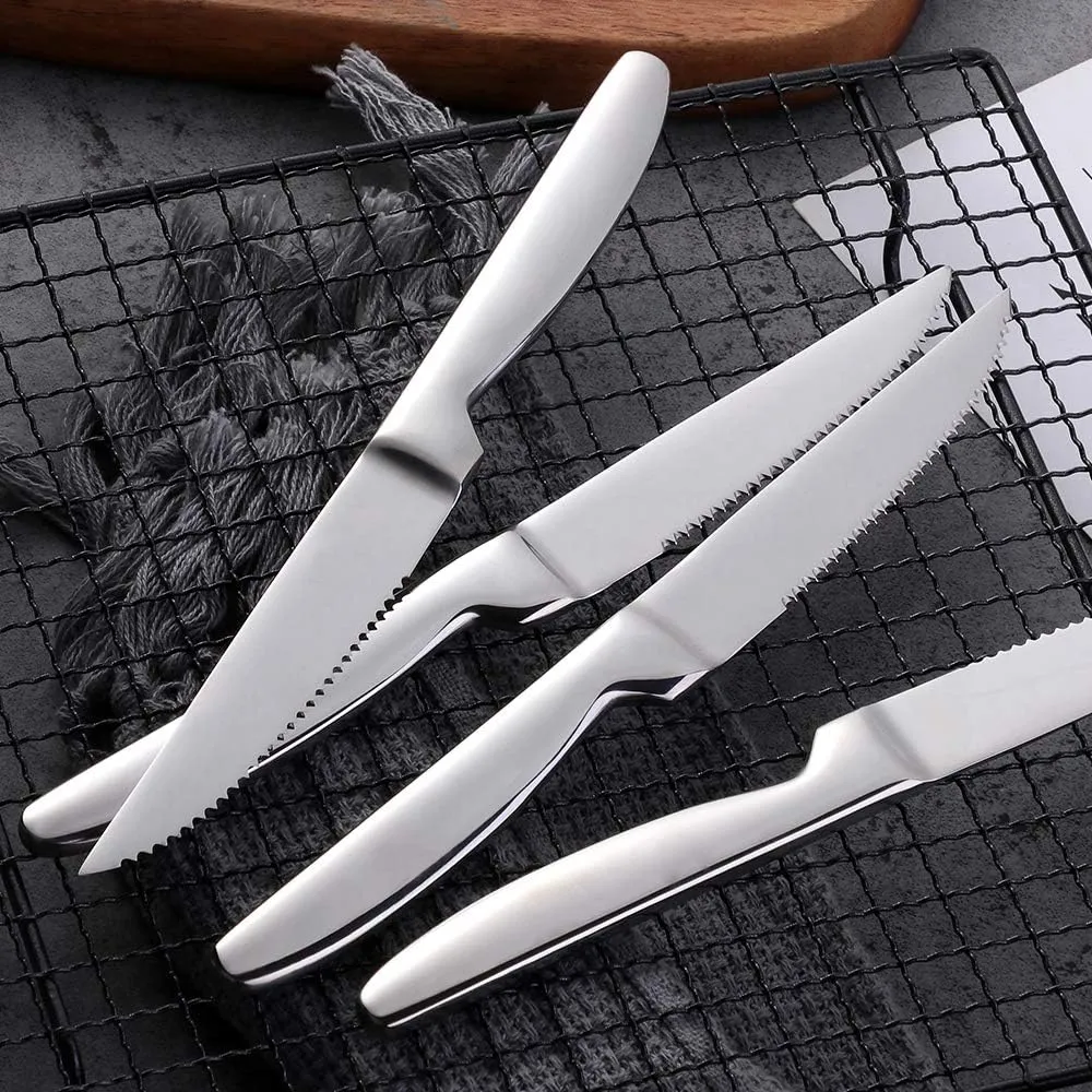 Stainless Steel Steak Knives set of 8 Serrated Steak Knife Sets with Sharp Blade, 8.66 Inches(22 CM) Silverware Cutlery Table Knives for Steak (Silver)