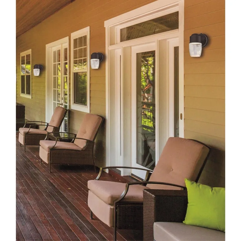 Westinghouse Oil Rubbed Bronze Dusk to Dawn LED Lantern Fixture